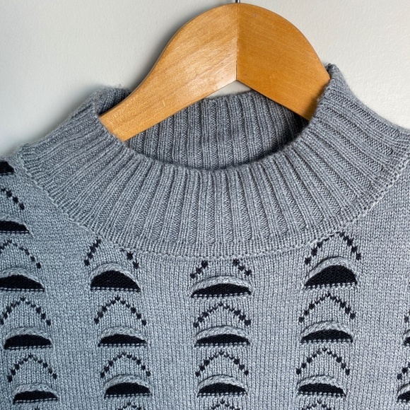 Giovana Women's Gray Long Sleeve Eye Like‎ Patterned Mini Sweater Dress Medium - Picture 6 of 16